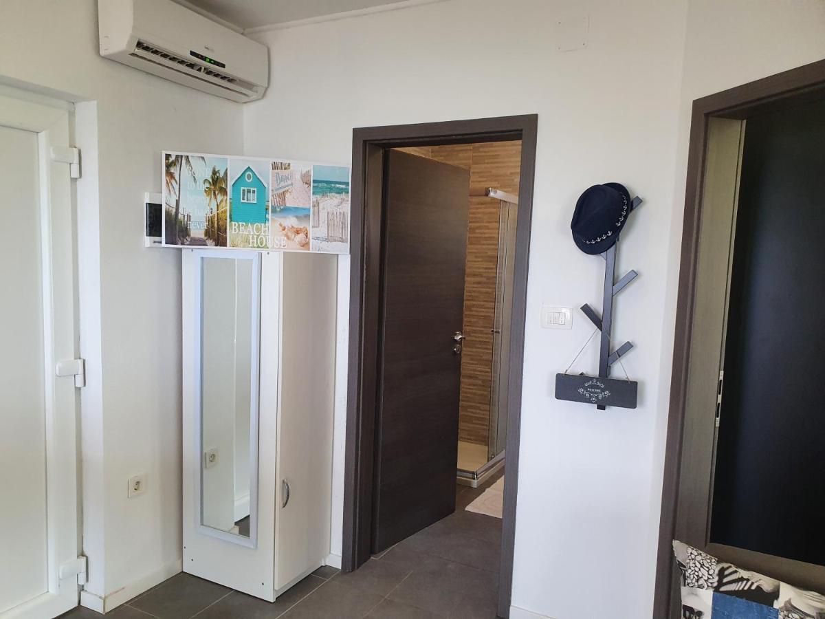 Pikulo Apartament Novalja