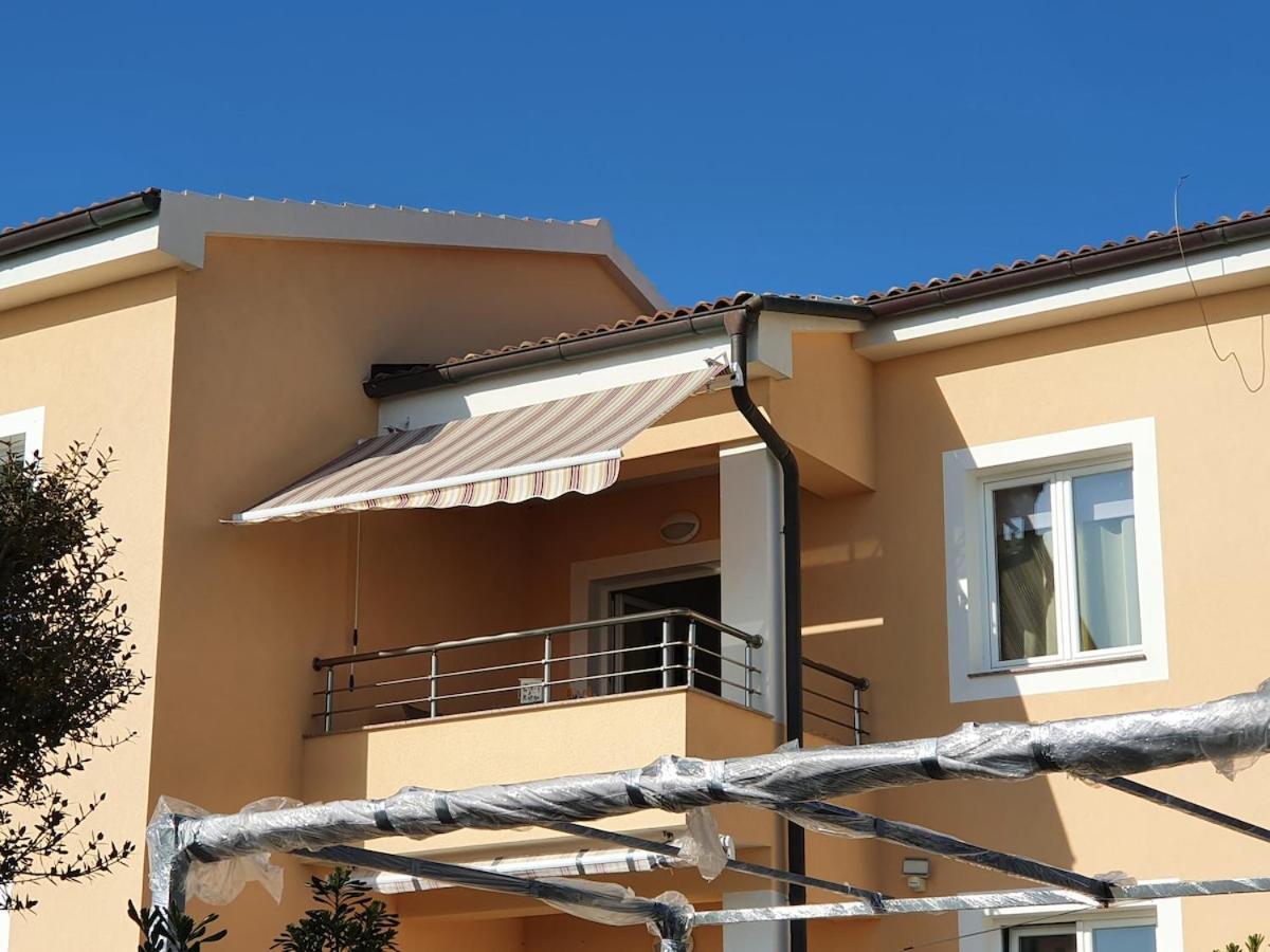 Pikulo Apartment Novalja